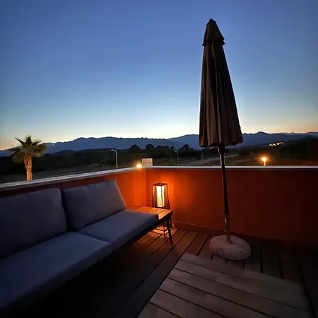 T2 Avec Piscines Dans Hoteliere A Apartment *